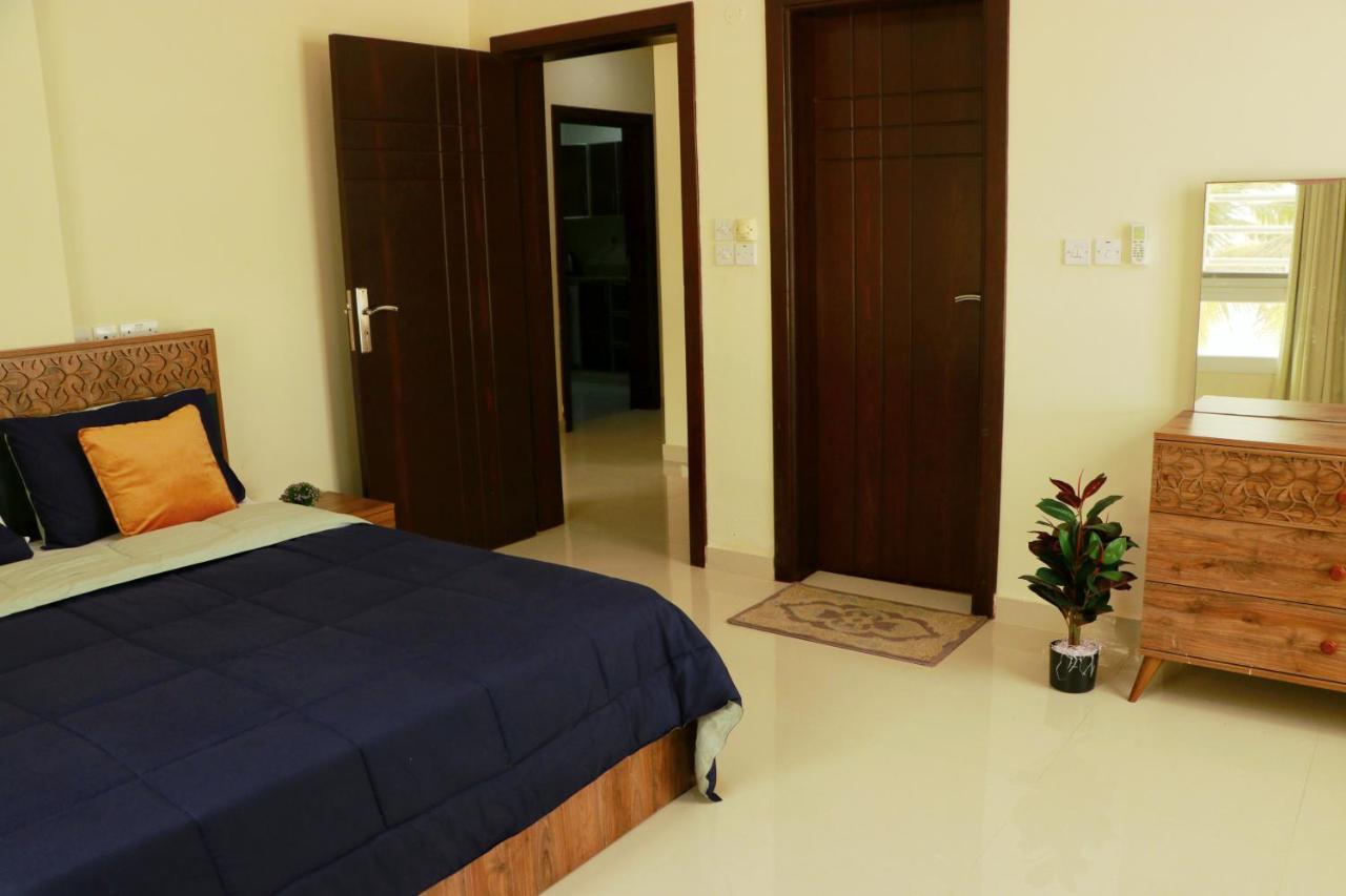 Almansor Furnished Apartment 3 Salalah Esterno foto