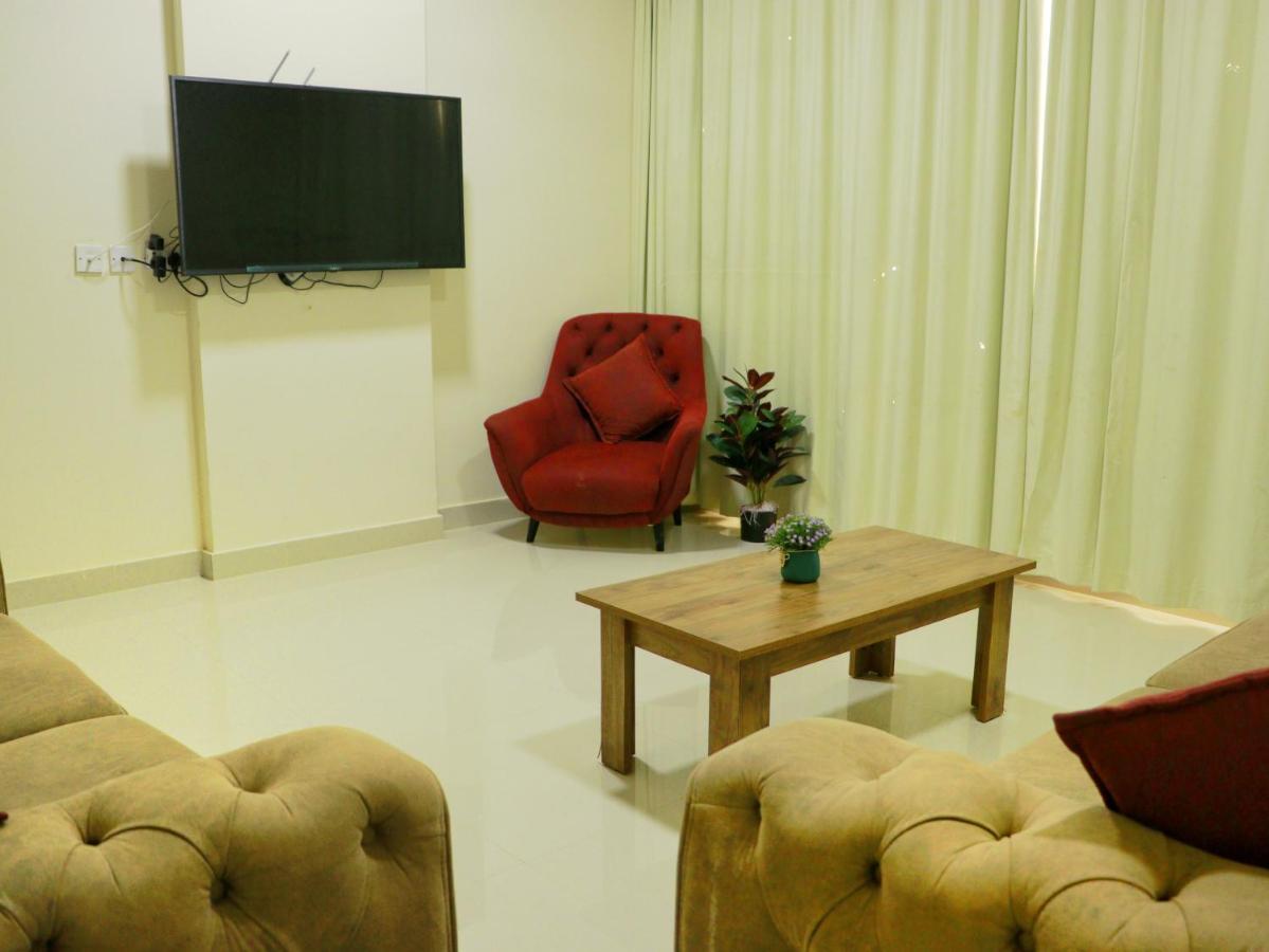 Almansor Furnished Apartment 3 Salalah Esterno foto